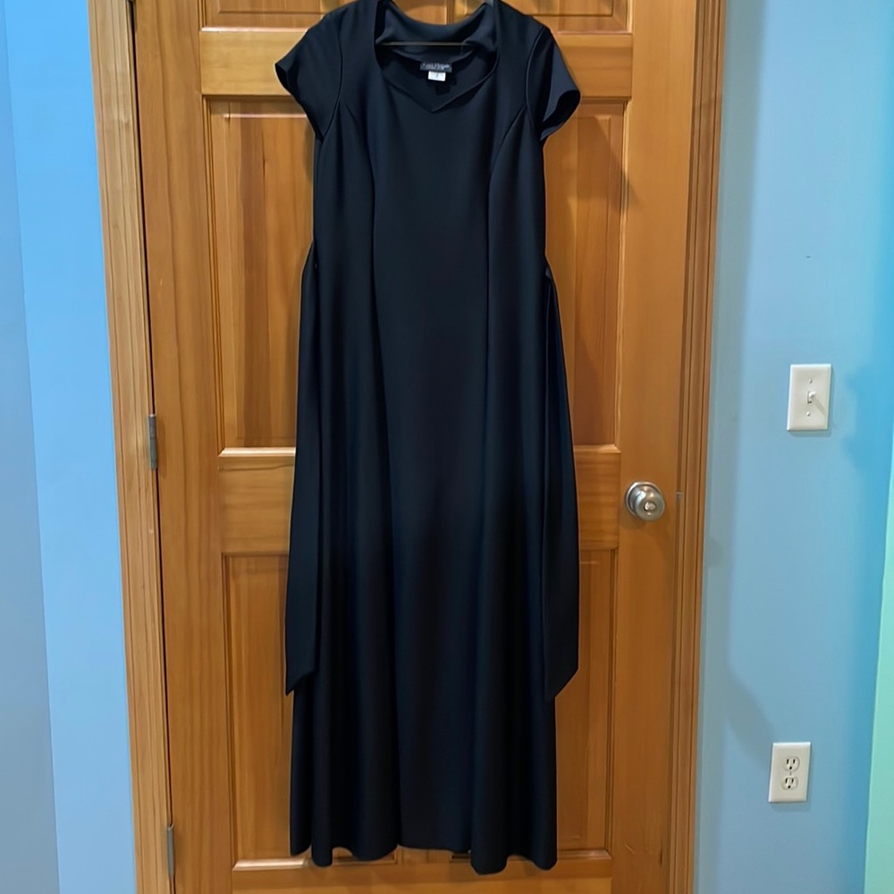 Black maxi dress